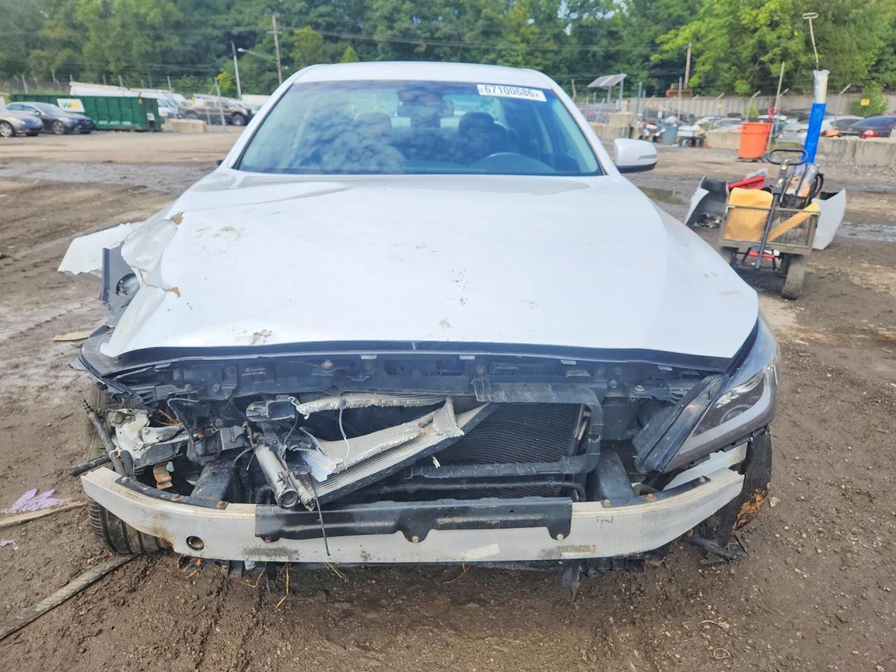 2015 Hyundai Genesis 3.8L - Фото 5