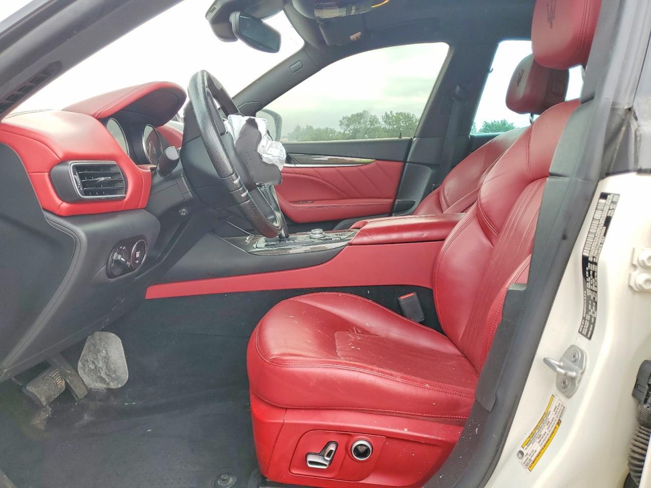2022 Maserati Levante Base - Фото 7