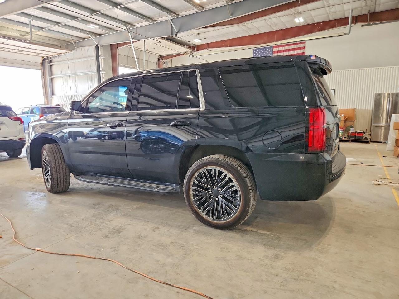 2020 Chevrolet Tahoe Police - Фото 2