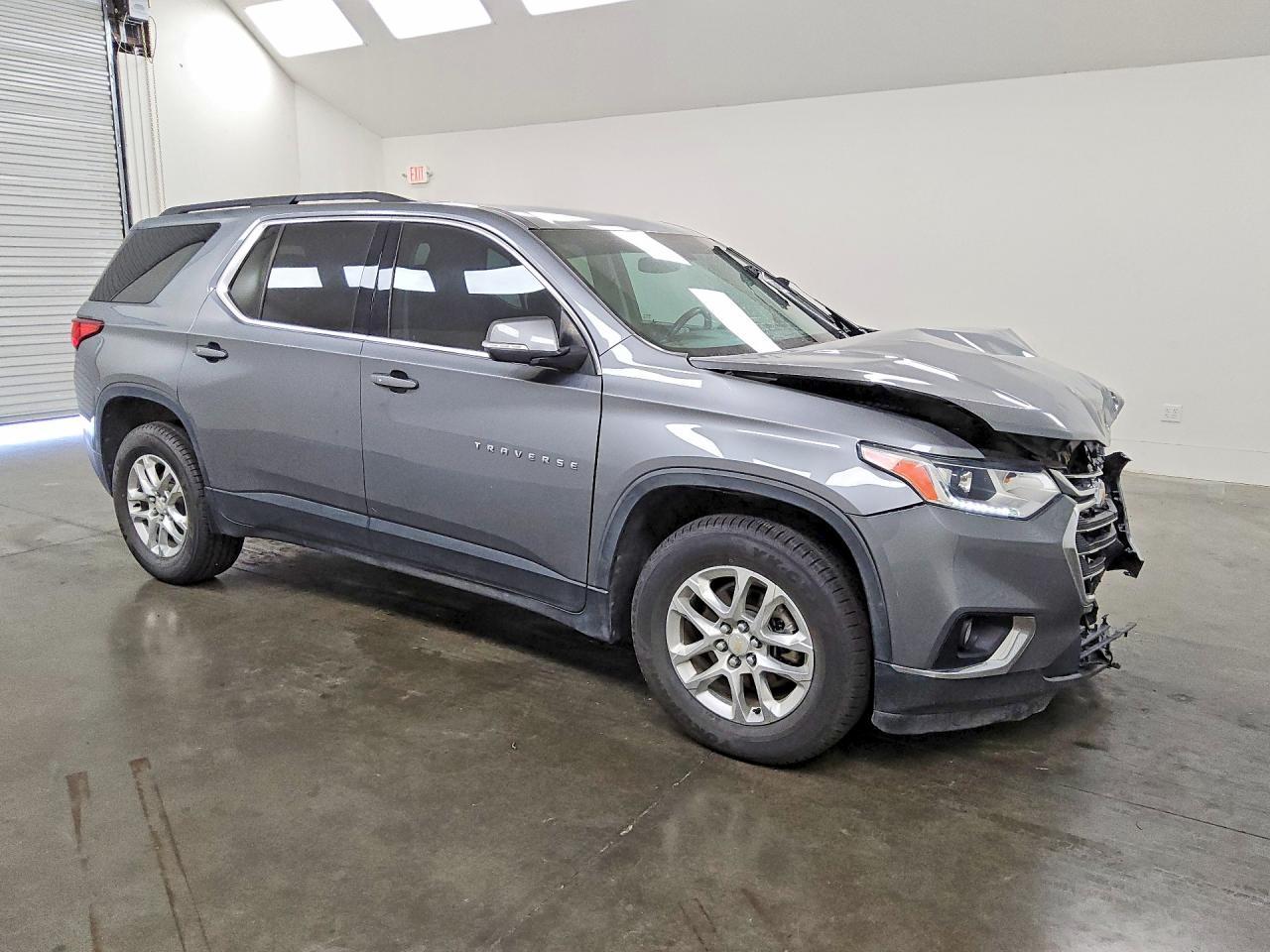 2021 Chevrolet Traverse Lt - Фото 4