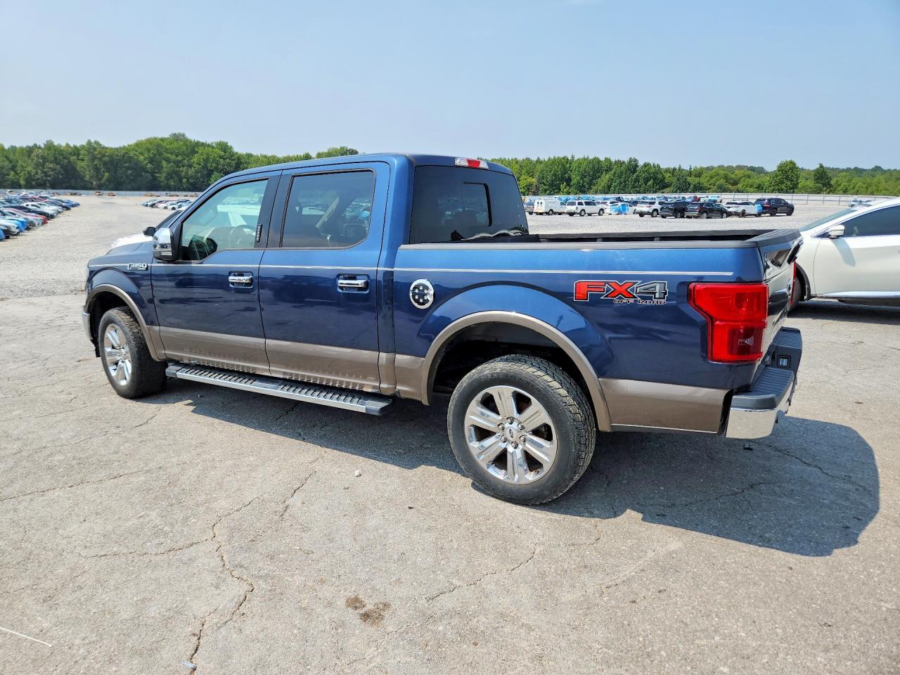 2018 Ford F-150 - Фото 2