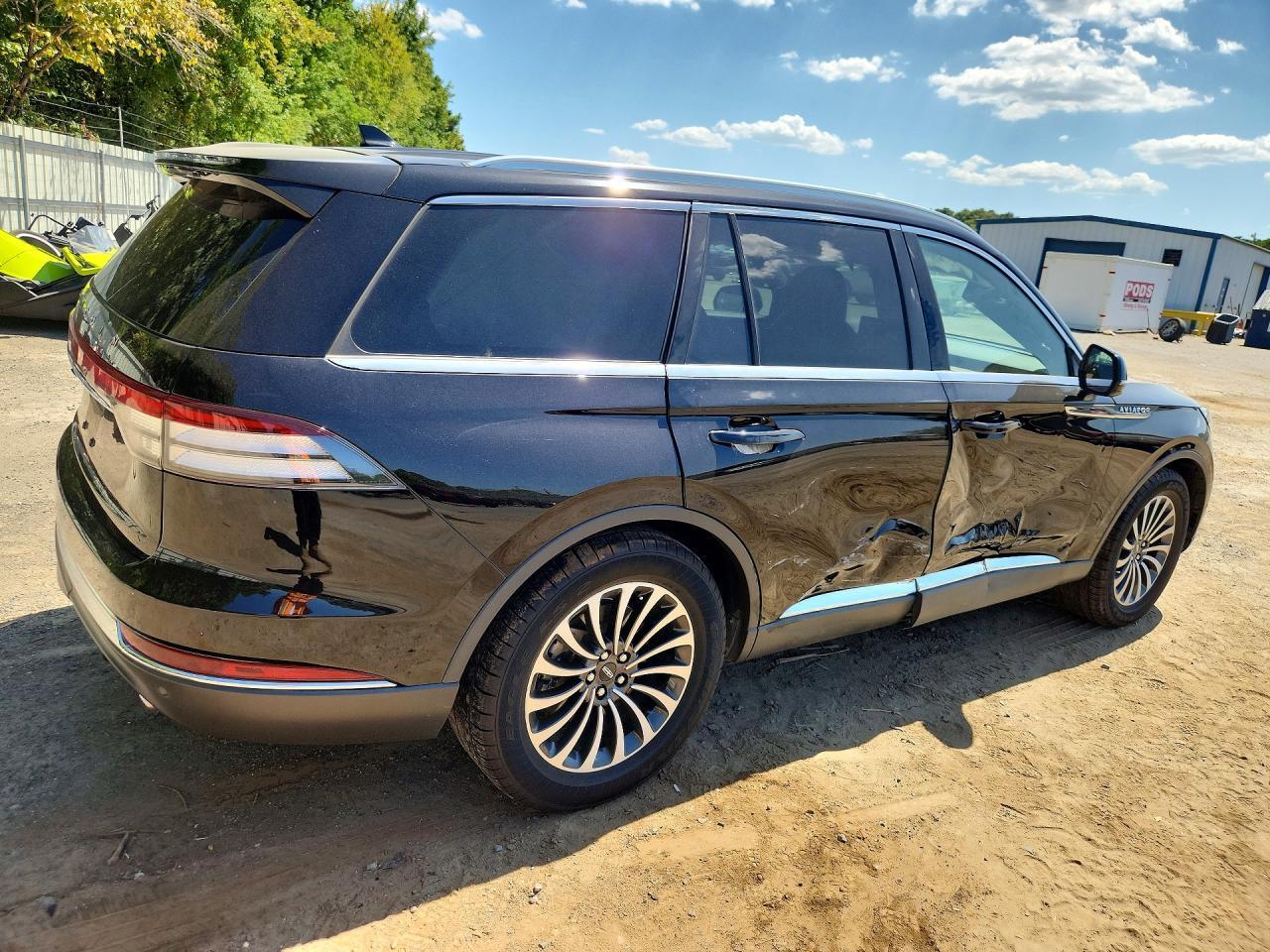 2023 Lincoln Aviator Reserve - Фото 3