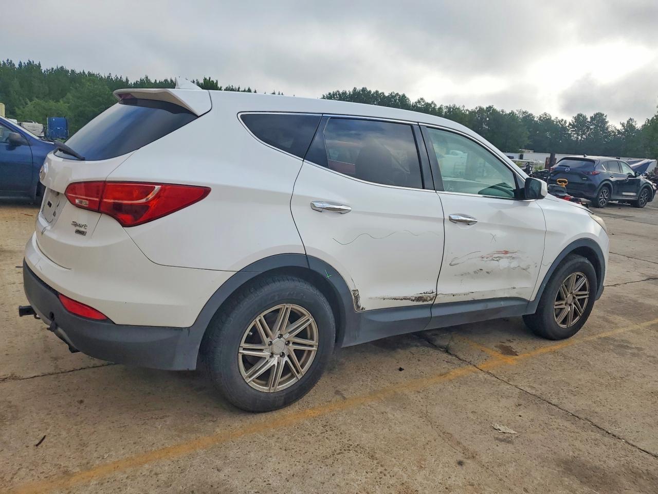 2015 Hyundai Santa Fe Sport 2.4L - Фото 3