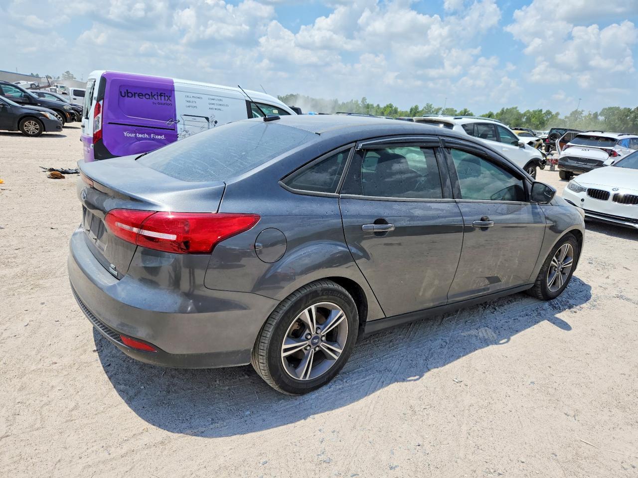 2018 Ford Focus Se - Фото 3