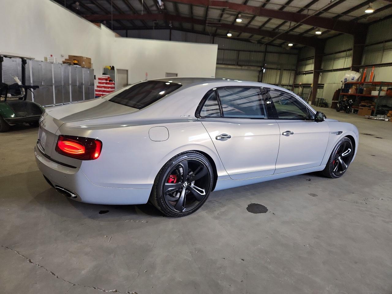 2017 Bentley Flying Spur - Фото 3
