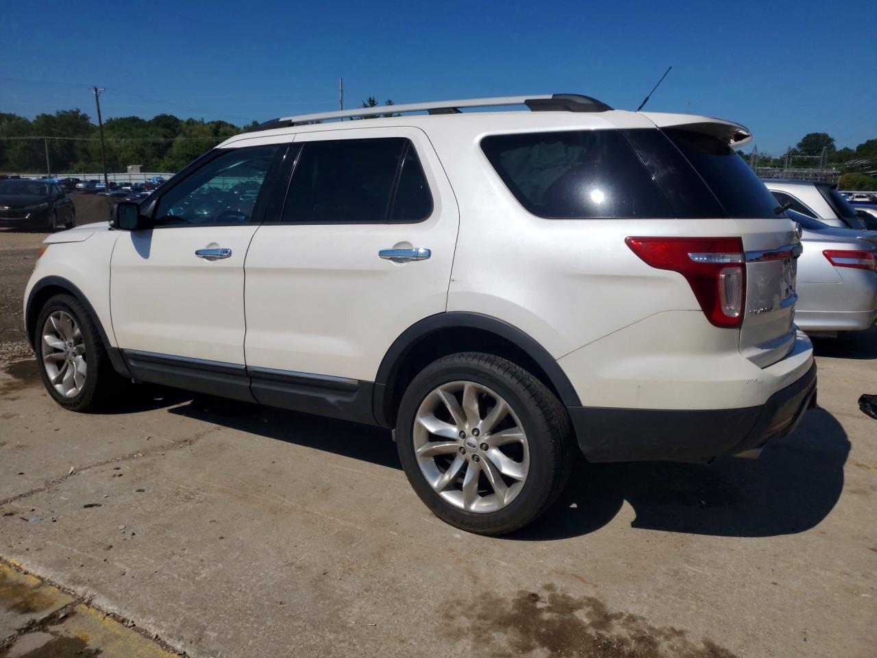 2013 Ford Explorer Xlt - Фото 2