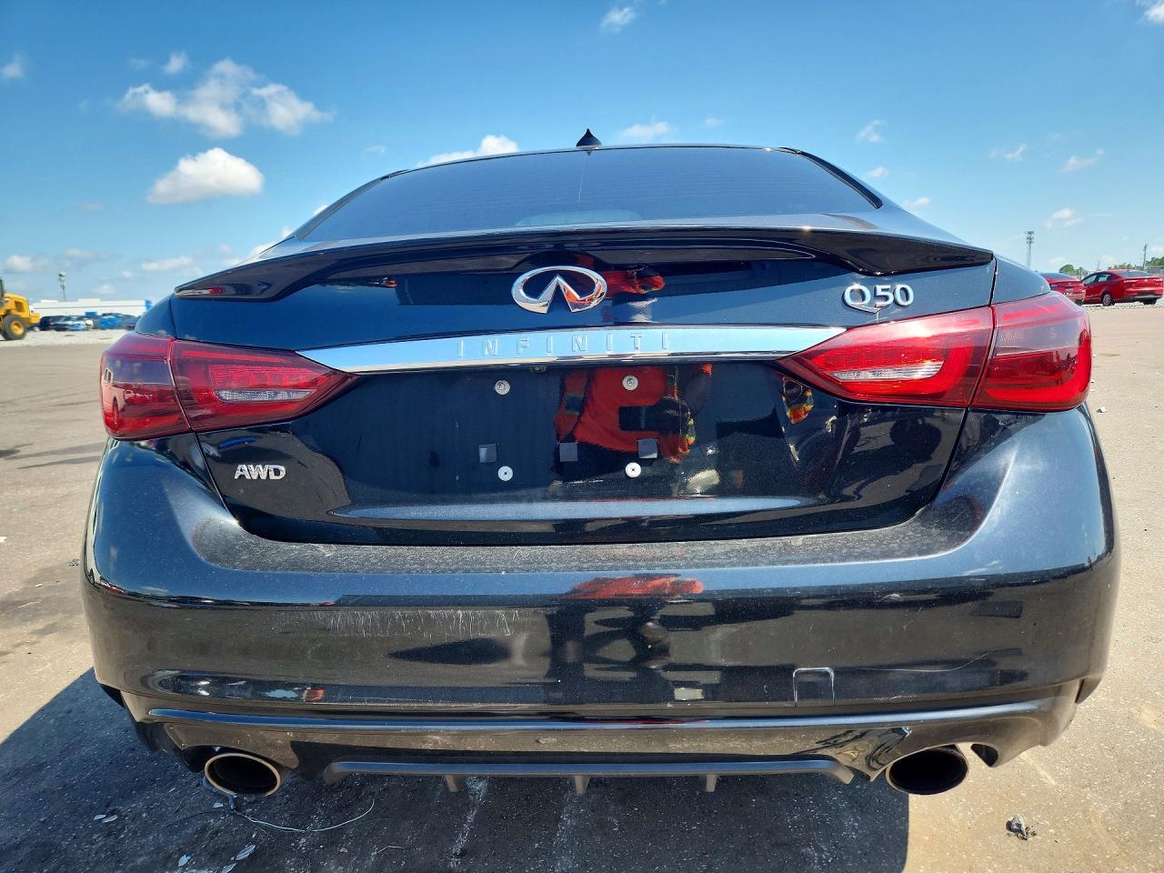 2018 Infiniti Q50 3.0T Luxe - Фото 6