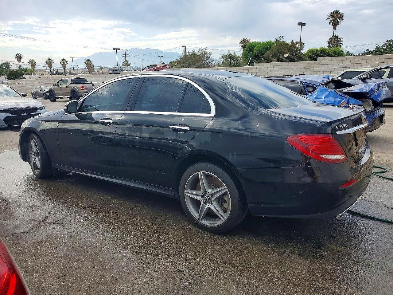 2019 Mercedes-Benz E 450 4Matic - Фото 2