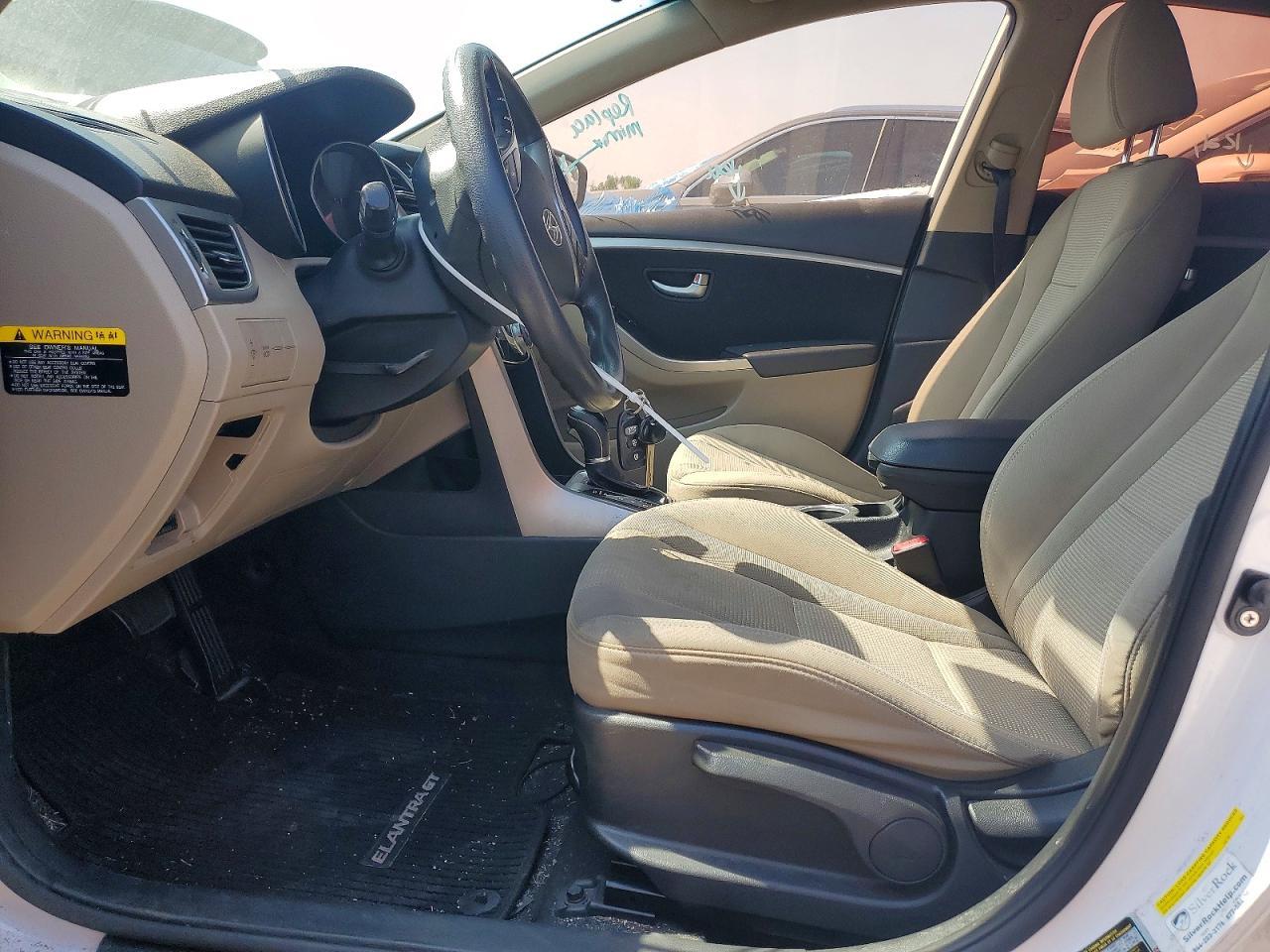 2016 Hyundai Elantra Gt Base - Фото 7