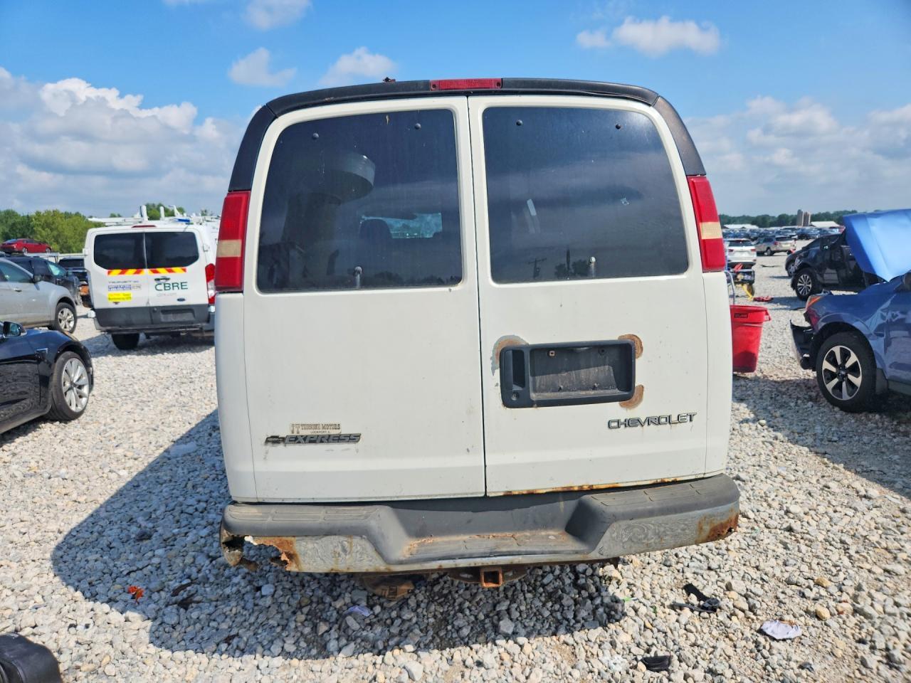 2005 Chevrolet Express G3500 - Фото 6