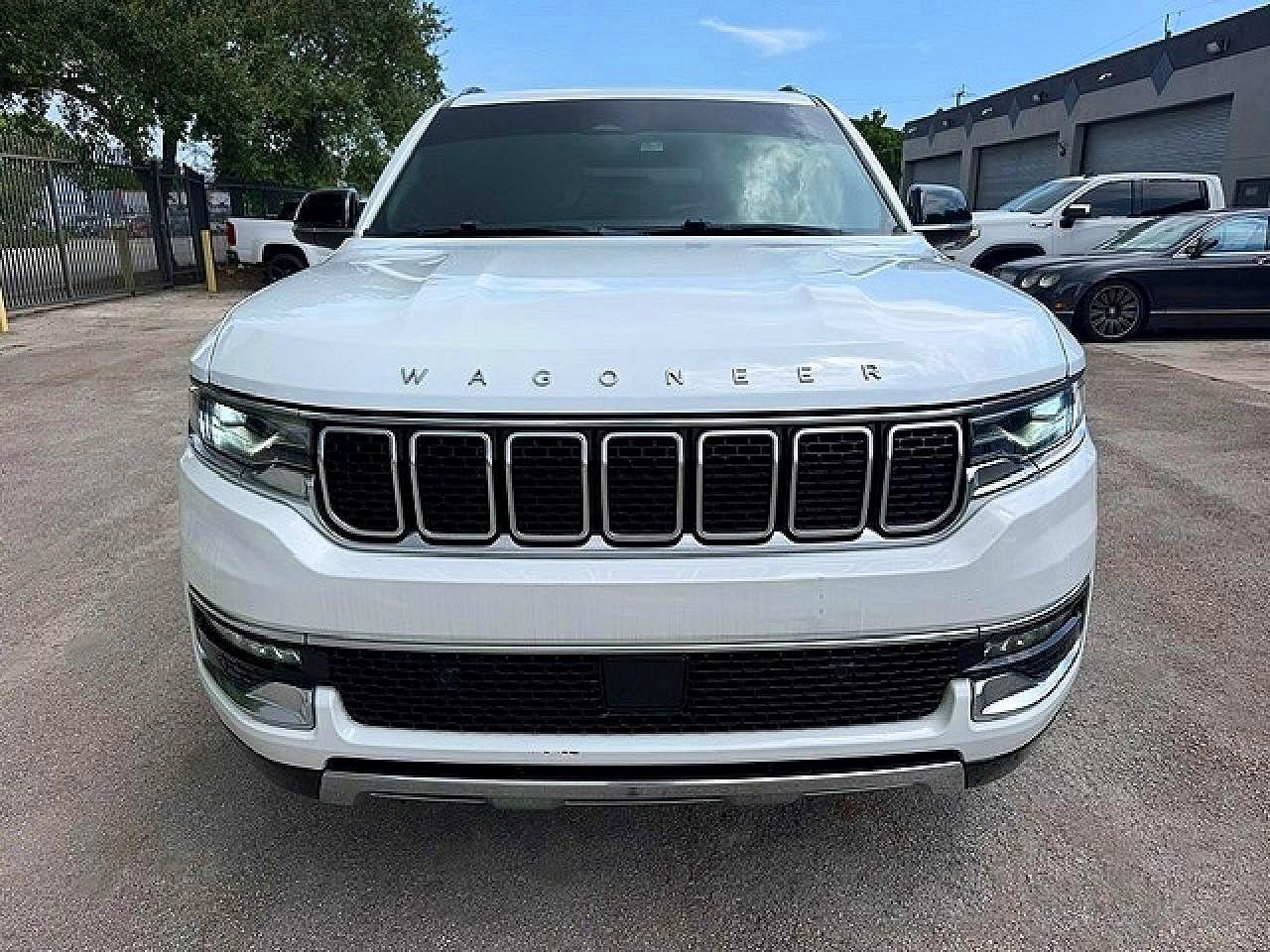 2023 Jeep Wagoneer L Series Iii - Фото 5