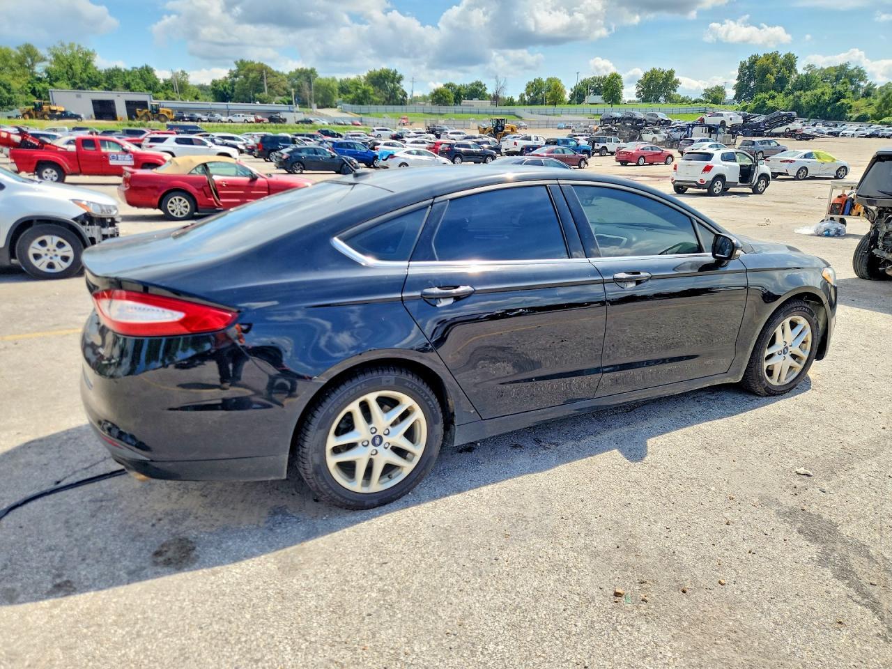 2016 Ford Fusion Se - Фото 3