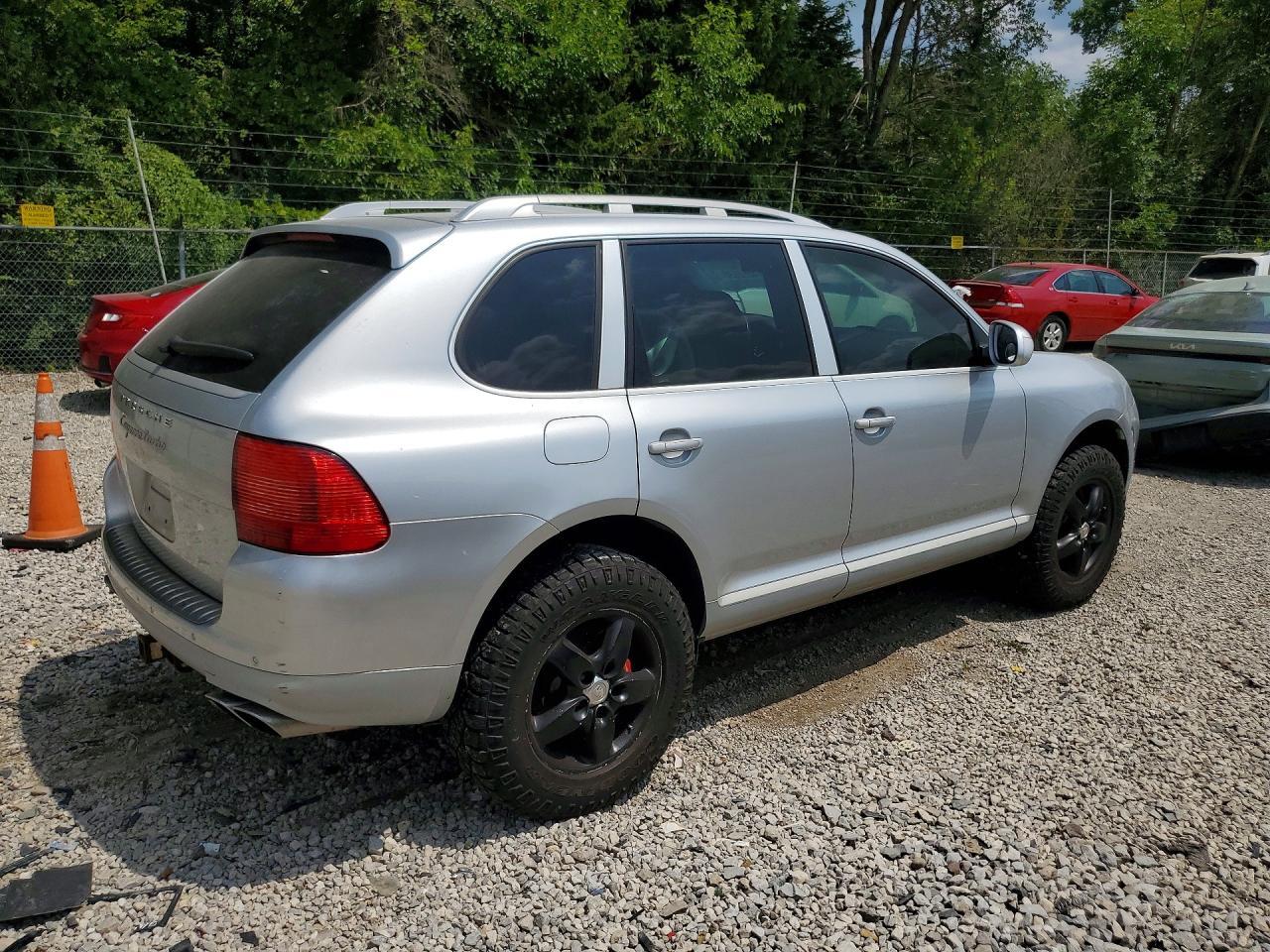 2004 Porsche Cayenne Turbo - Image 3