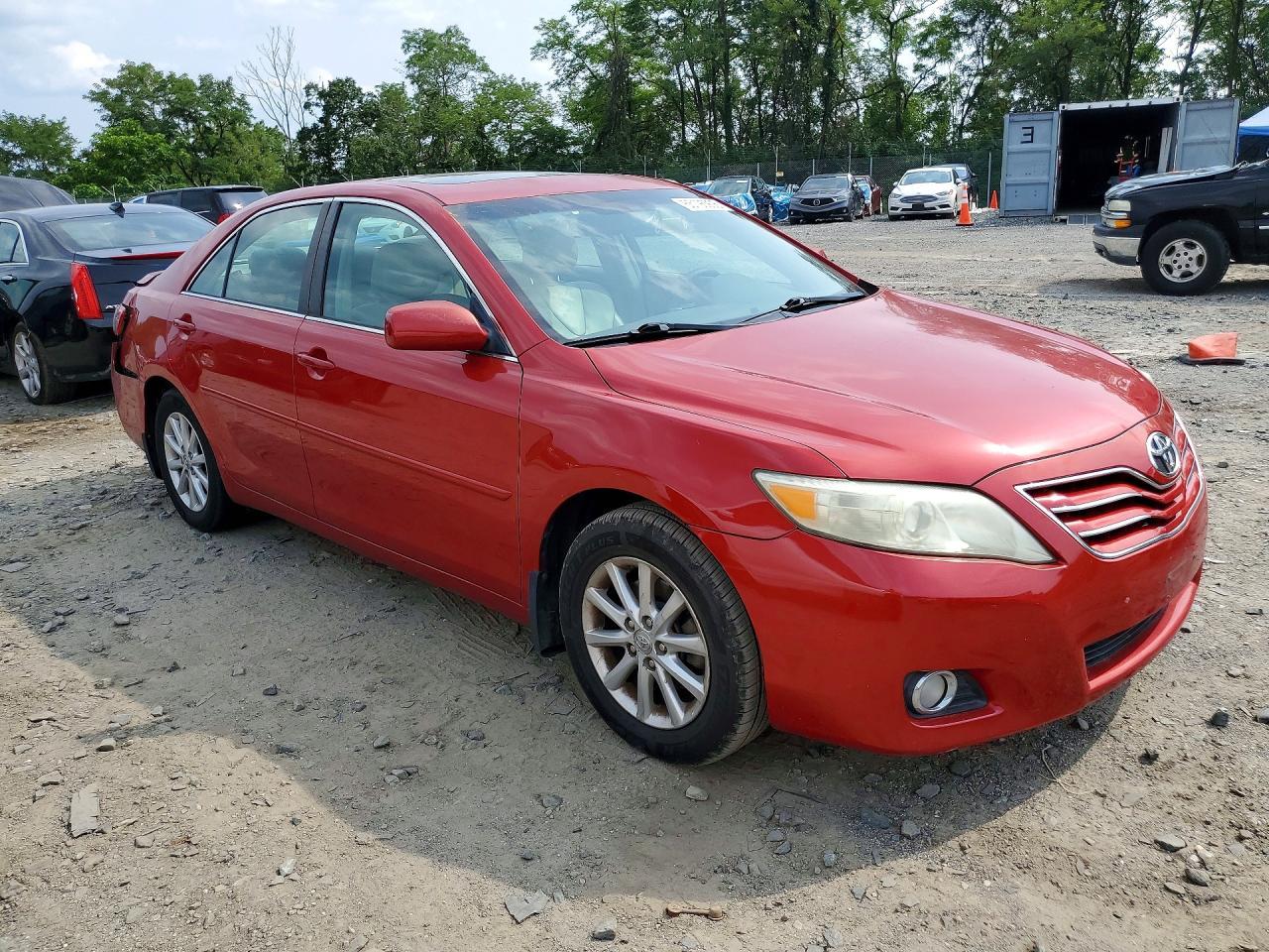 2011 Toyota Camry Xle - Фото 4