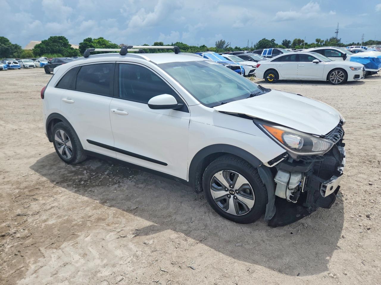 2018 Kia Niro Lx - Фото 4