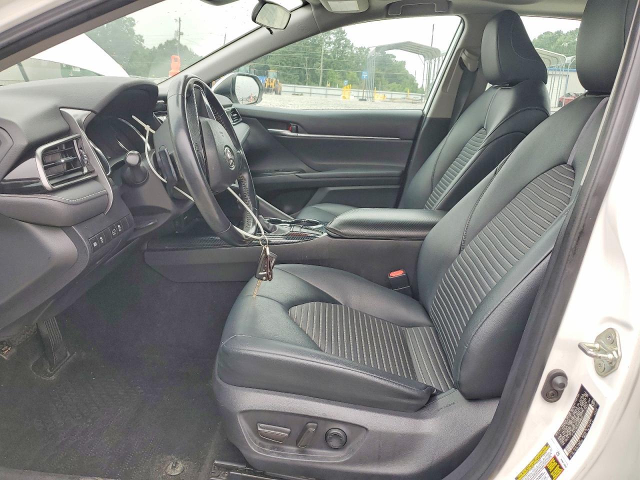 2019 Toyota Camry Se - Image 7