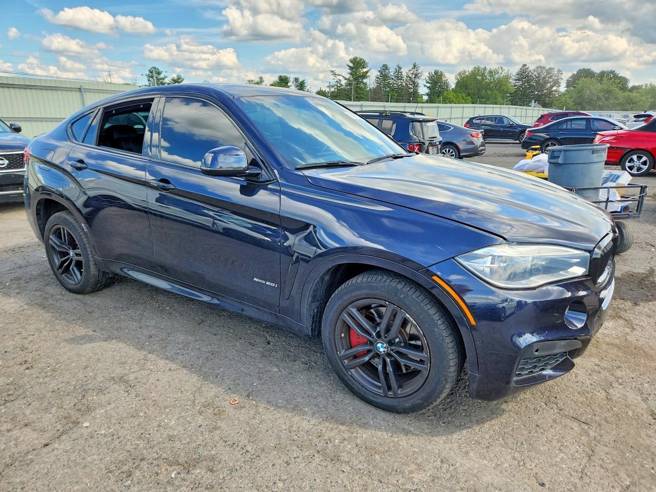 2015 BMW X6 xDrive50I - Image 4