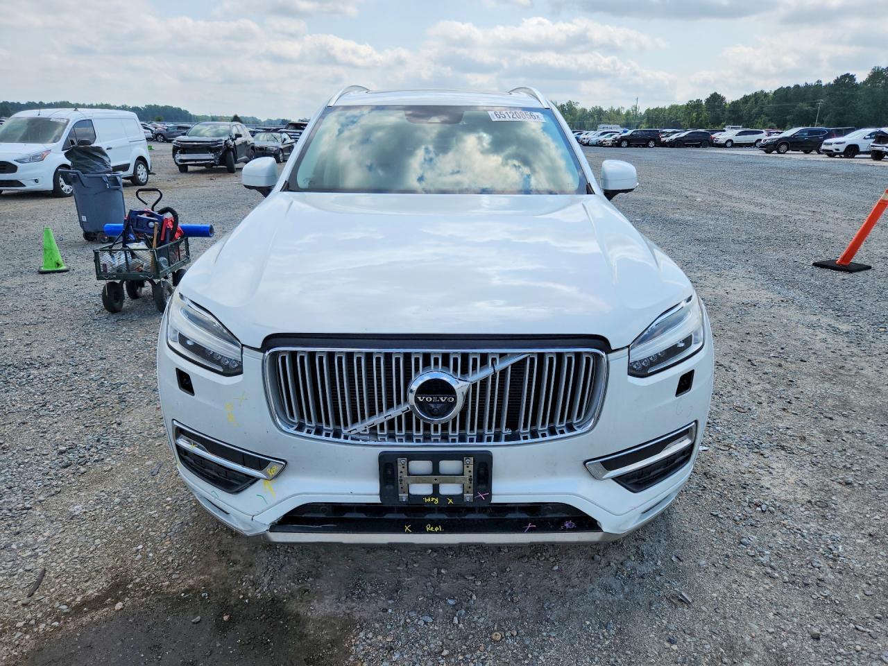 2016 Volvo Xc90 T6 - Image 5