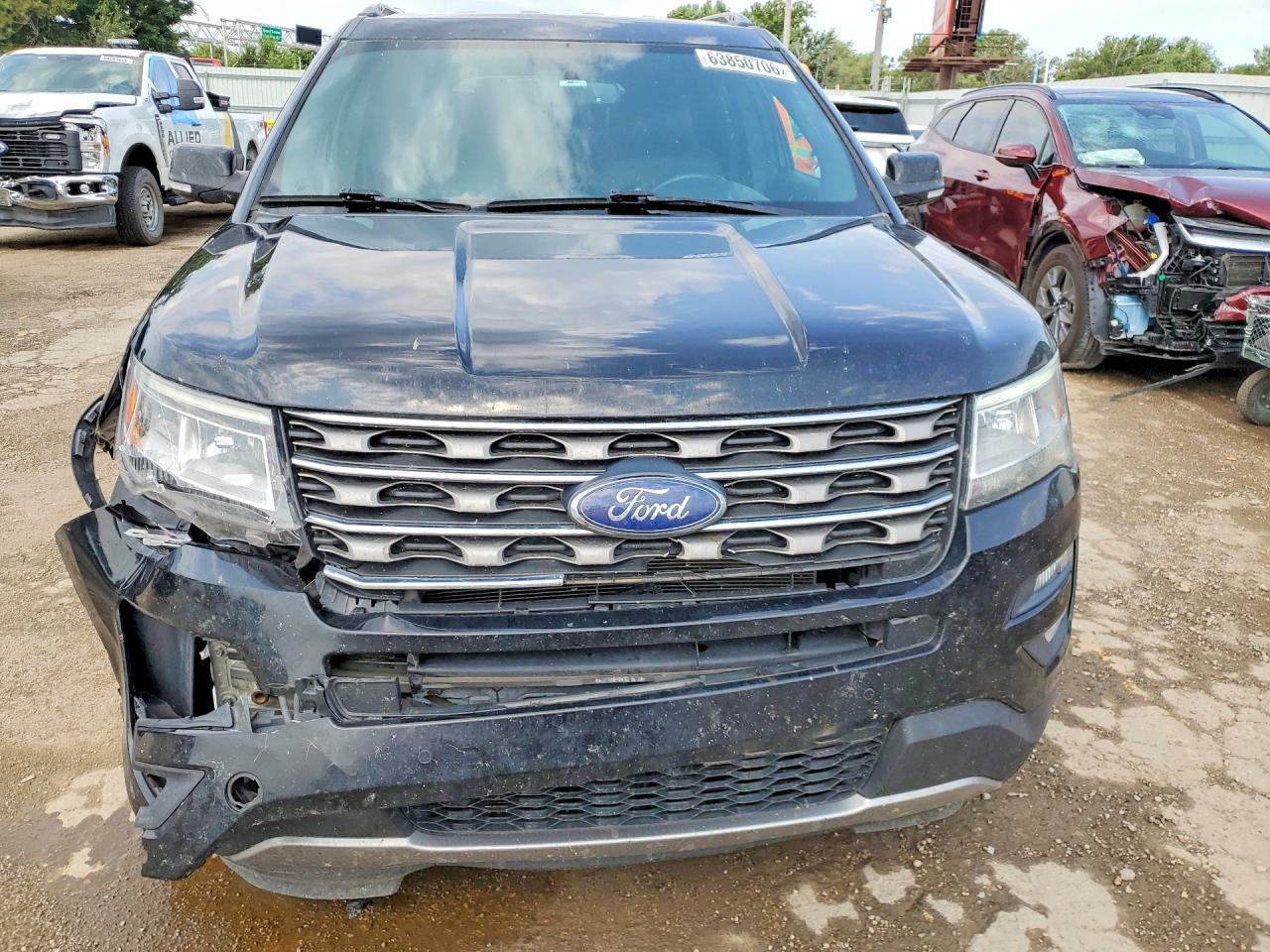 2017 Ford Explorer Xlt - Фото 5