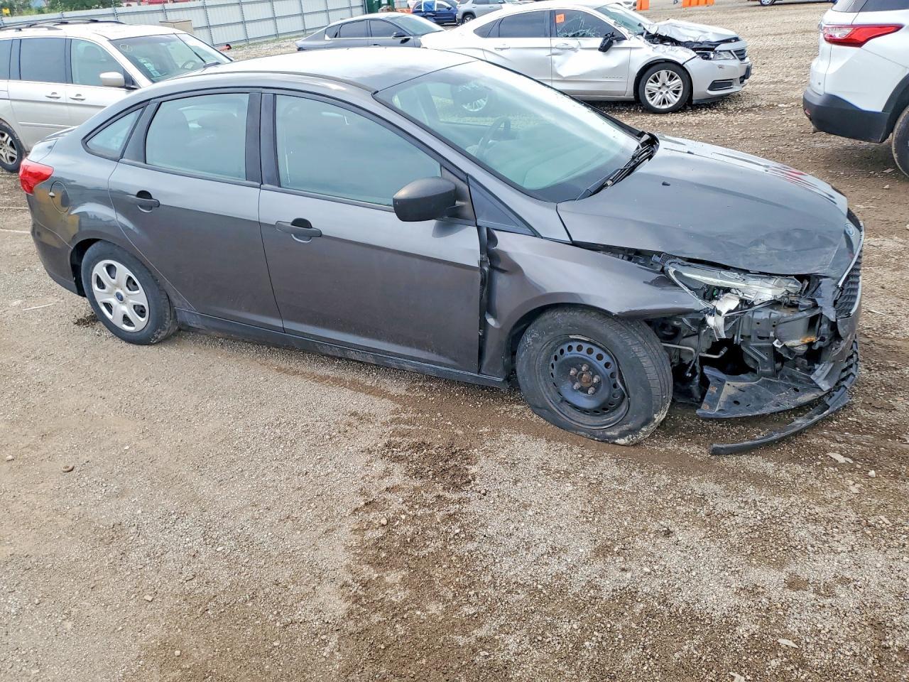 2016 Ford Focus S - Фото 4