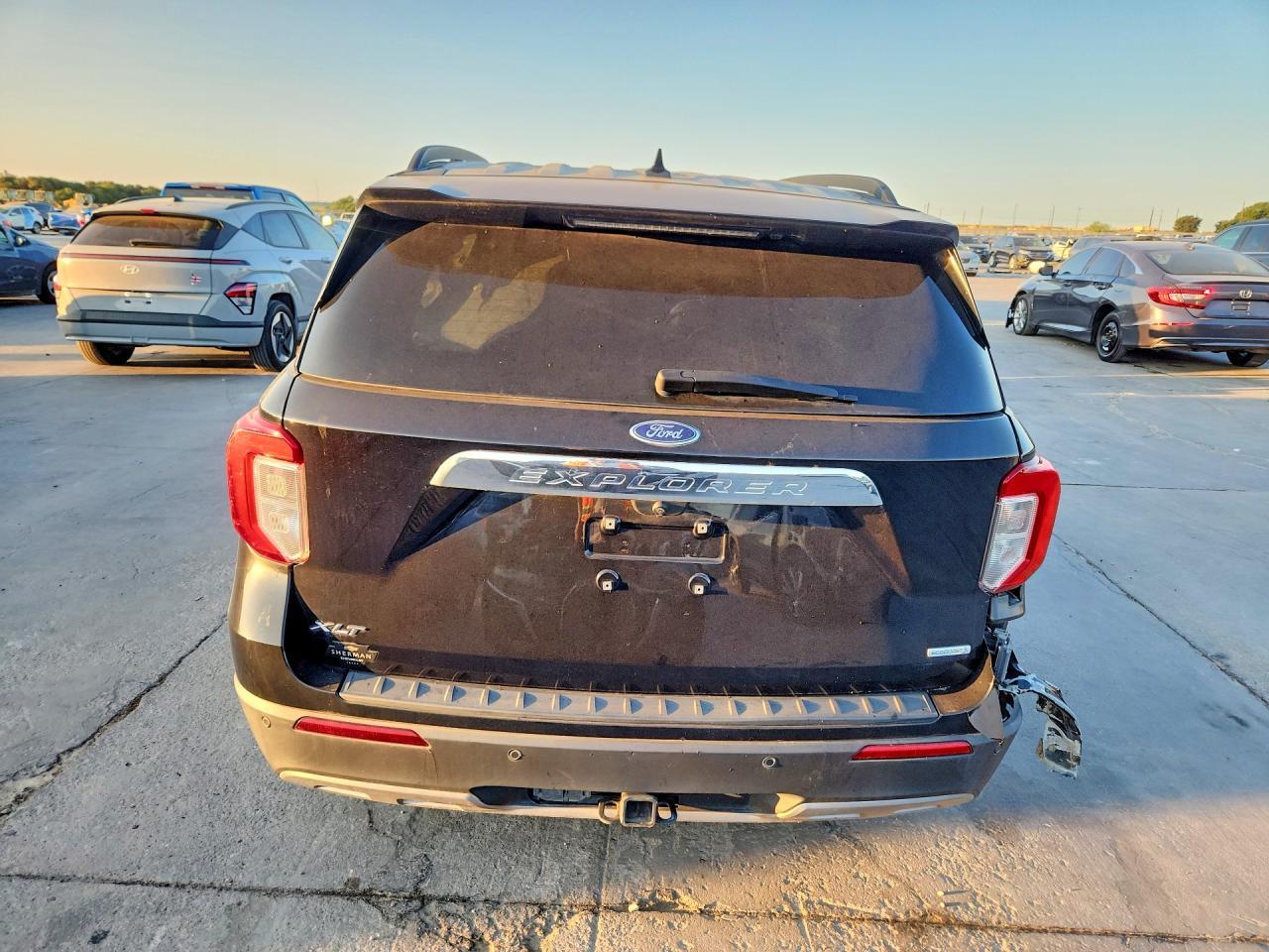 2020 Ford Explorer Xlt - Фото 6