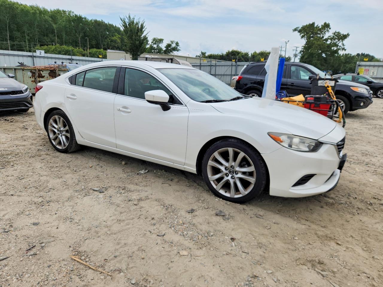 2017 Mazda 6 Touring - Image 4