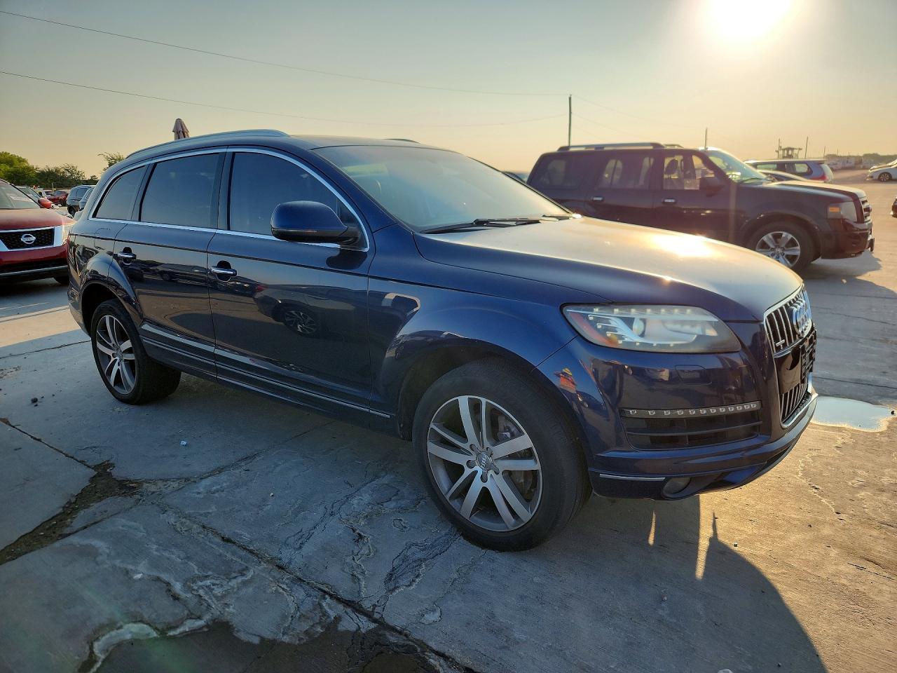 2013 Audi Q7 Premium Plus - Фото 4