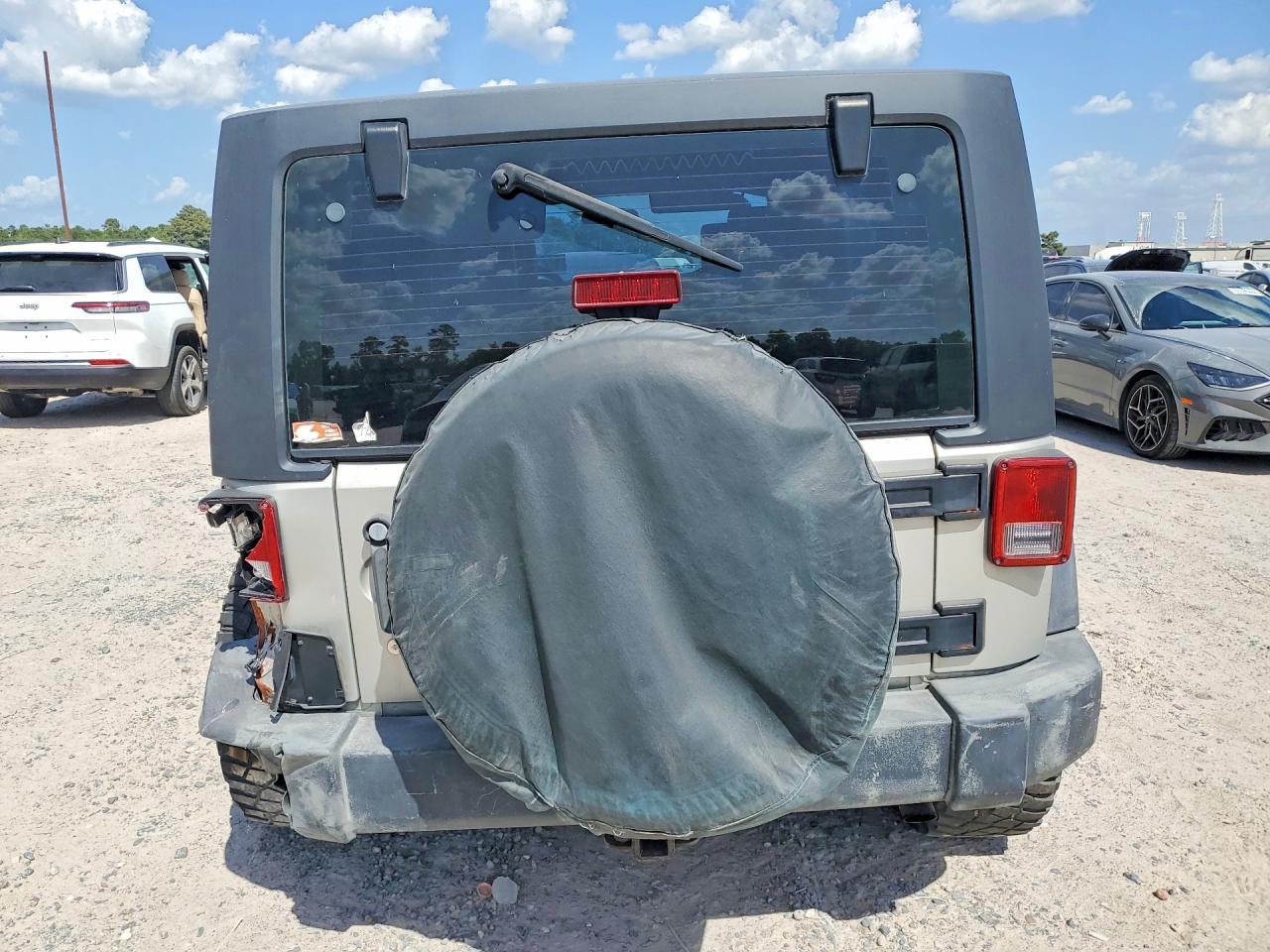 2007 Jeep Wrangler X - Фото 6