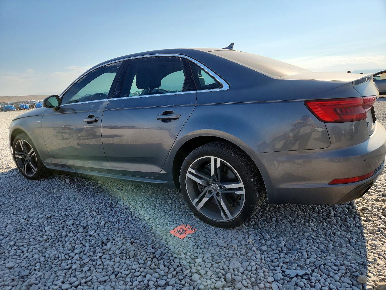 2017 Audi A4 Premium Plus - Фото 2