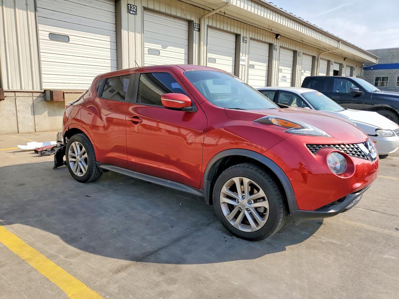 2016 Nissan Juke S - Фото 4