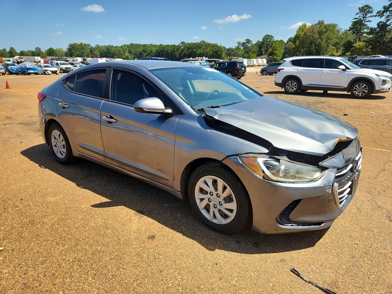 2017 Hyundai Elantra Se - Image 4