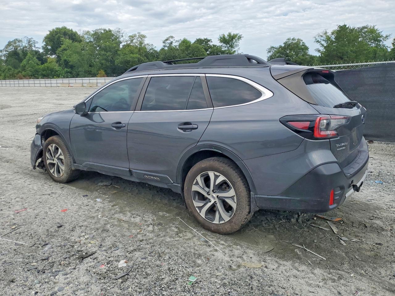 2021 Subaru Outback Limited - Фото 2