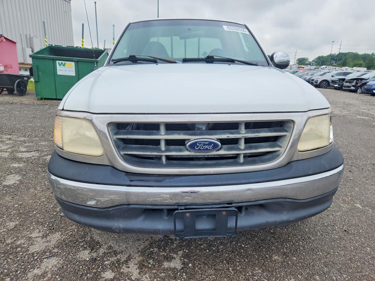 2000 Ford F150 - Image 5