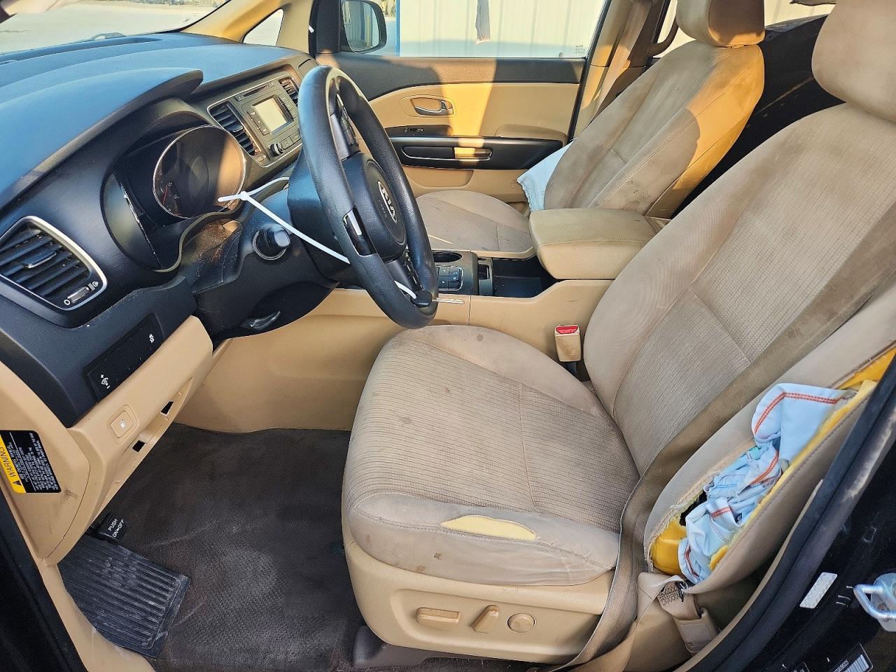 2016 Kia Sedona Lx - Фото 7