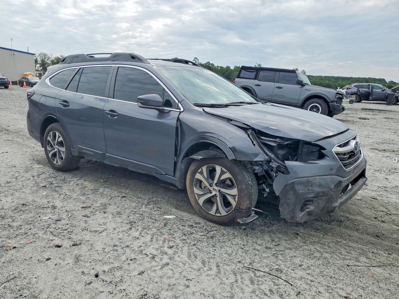 2021 Subaru Outback Limited - Фото 4