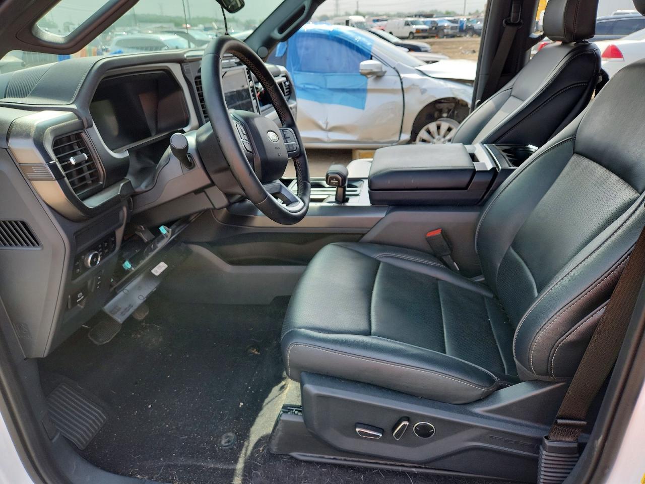 2025 Ford F150 Lariat - Фото 7