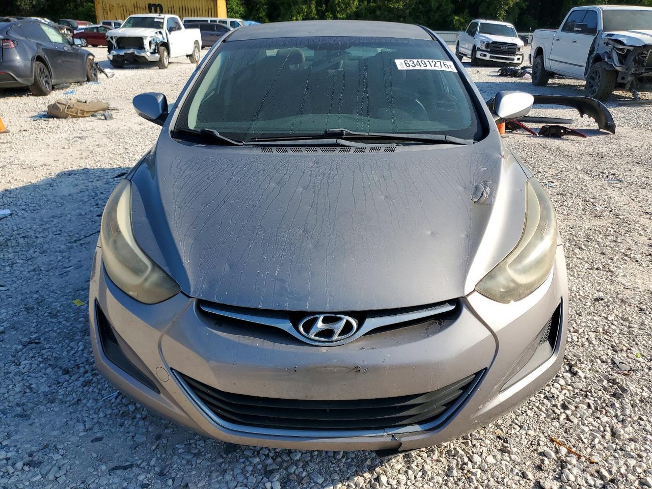 2014 Hyundai Elantra Se - Image 5