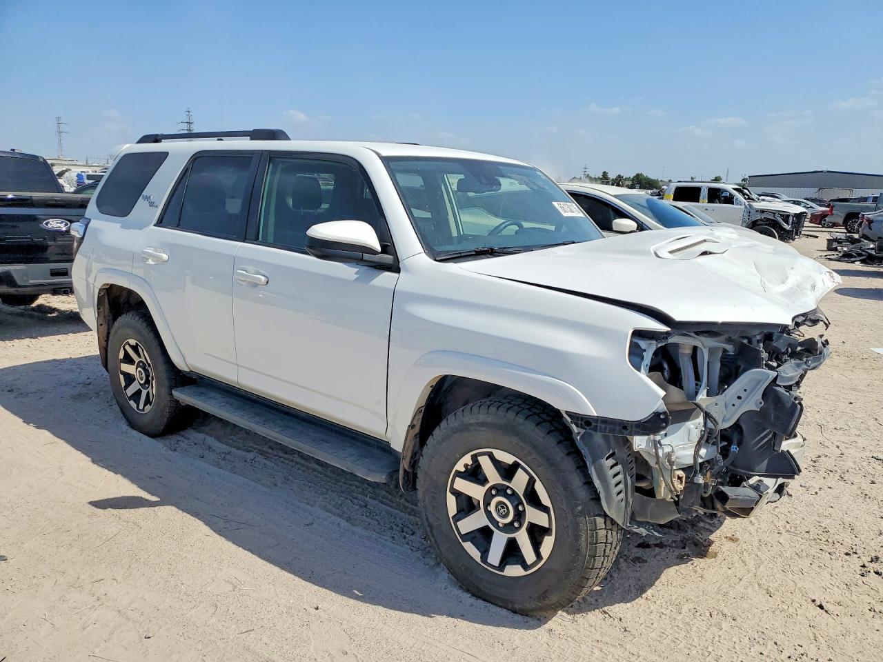 2024 Toyota 4Runner Trd Off-Road - Фото 4