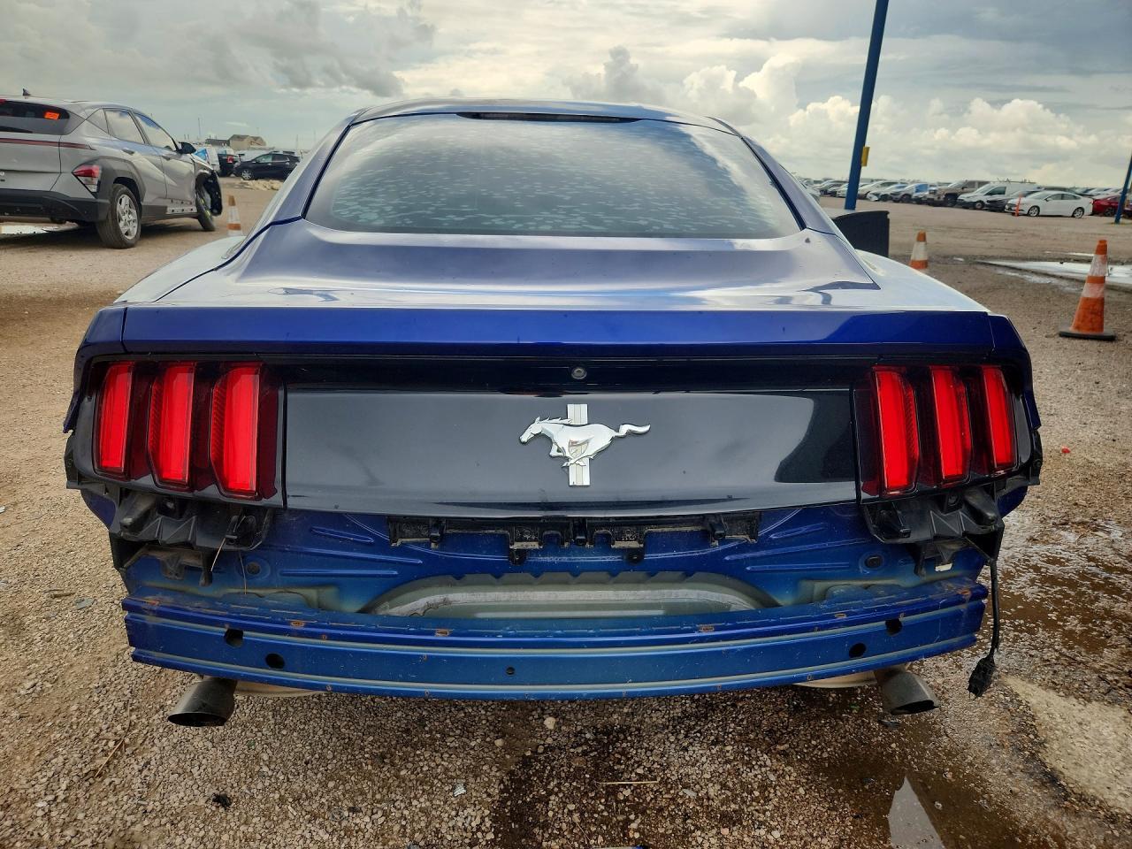 2016 Ford Mustang - Фото 6
