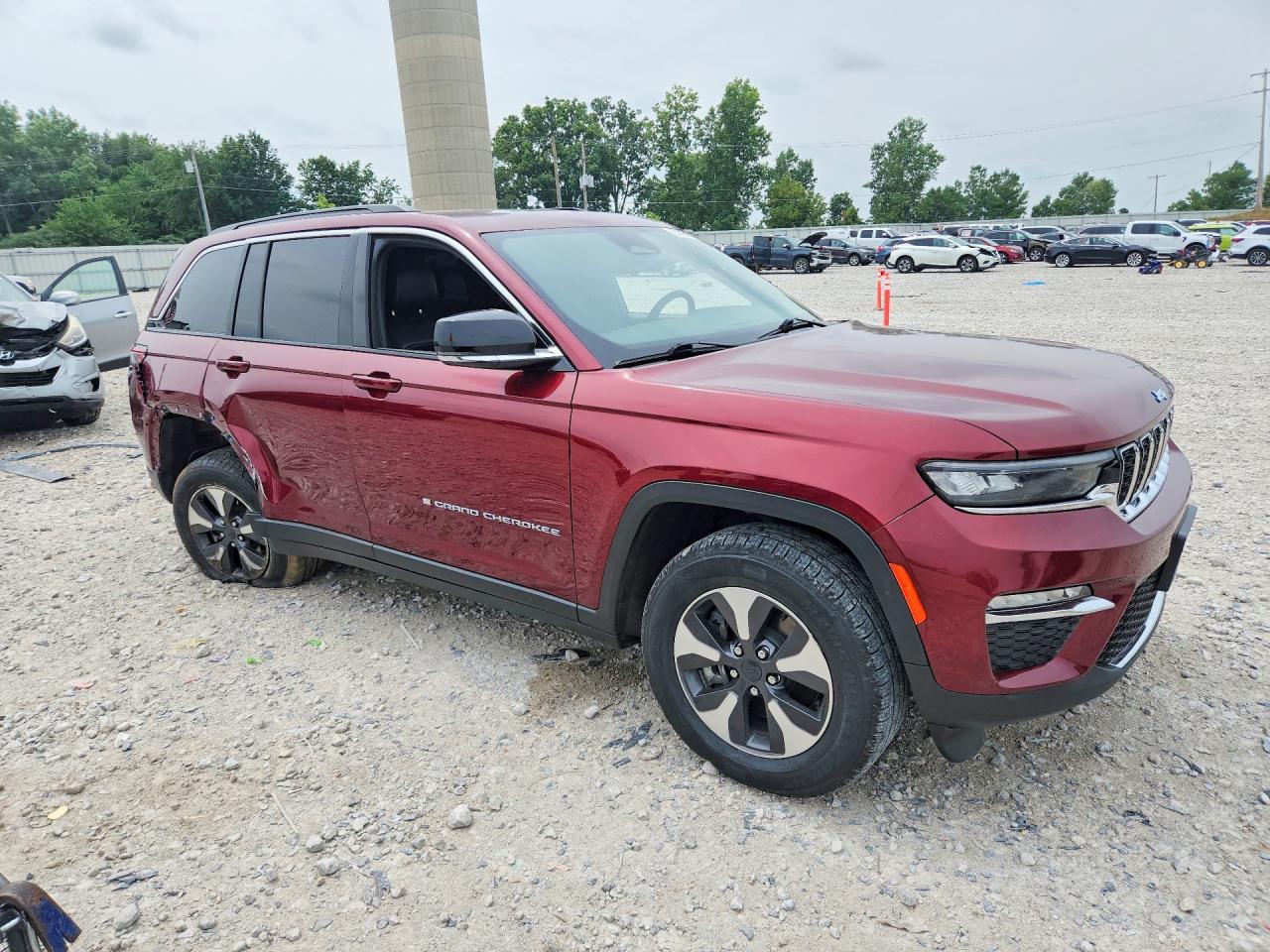 2024 Jeep Grand Cherokee Limited 4Xe - Image 4