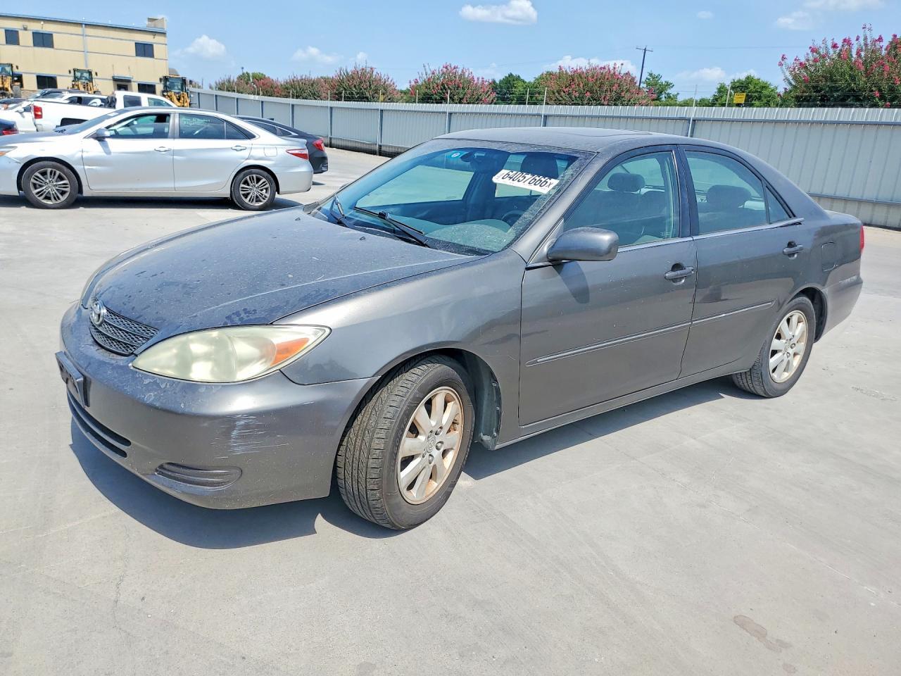 2004 Toyota Camry Xle