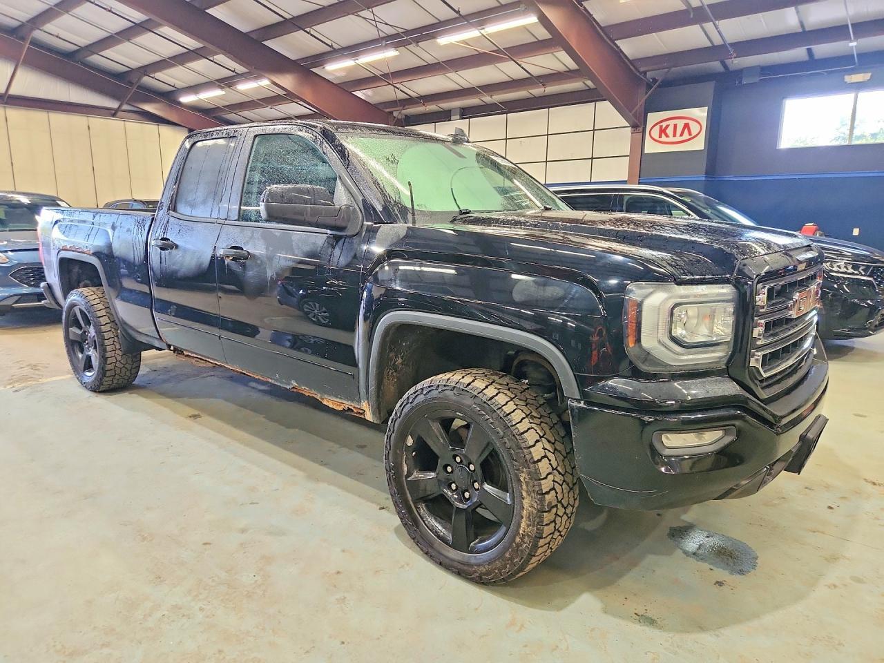 2016 GMC Sierra K1500 - Image 4