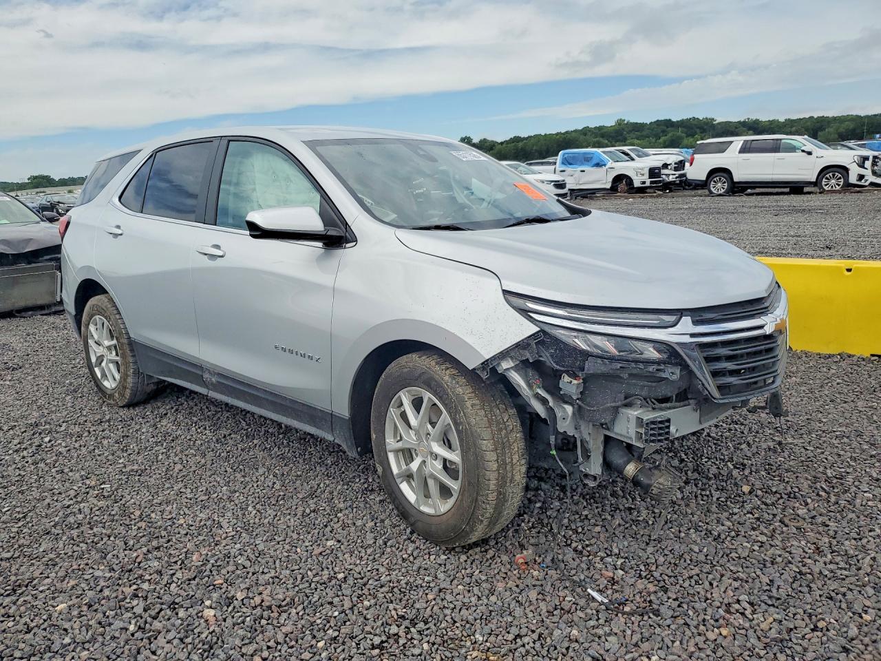 2022 Chevrolet Equinox Lt - Image 4
