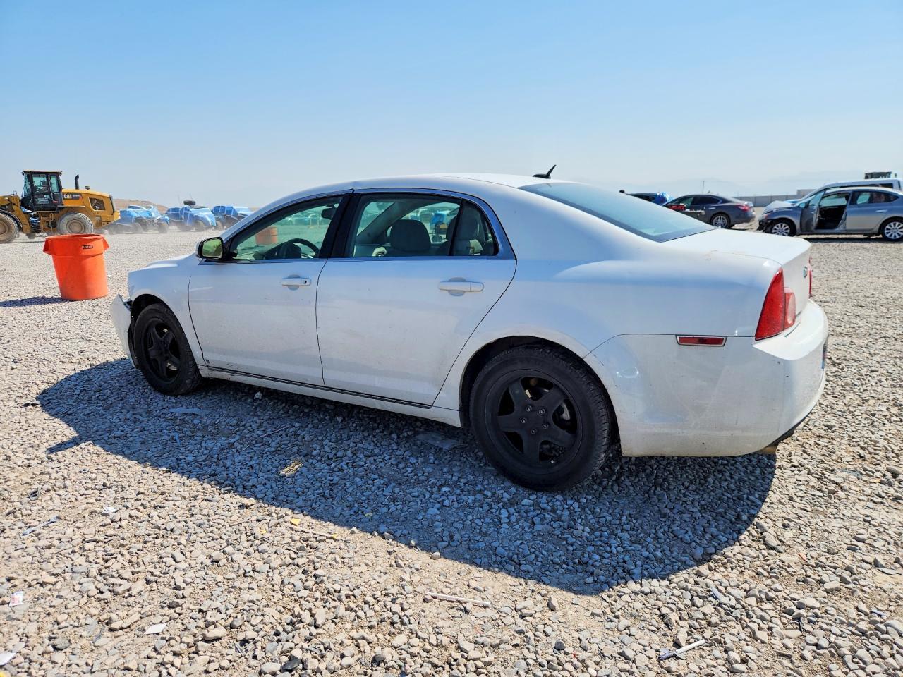2009 Chevrolet Malibu 1Lt - Image 2