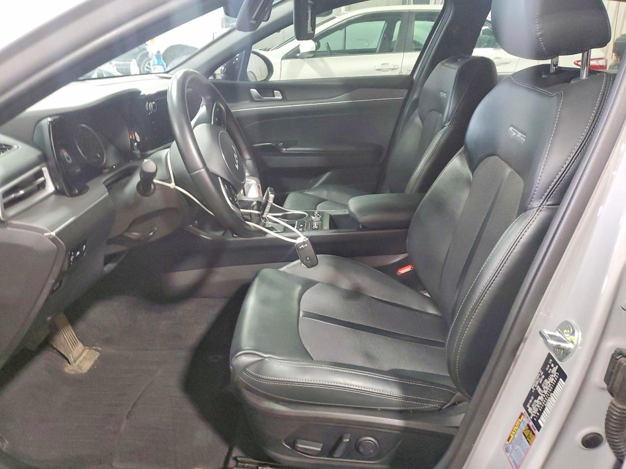 2022 Kia K5 Gt Line - Фото 7