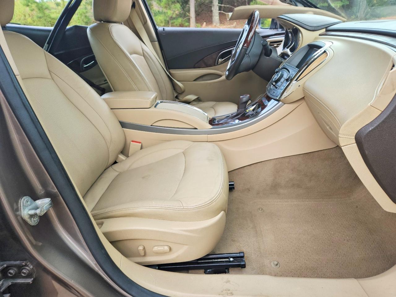 2011 Buick Lacrosse Cxs - Image 7