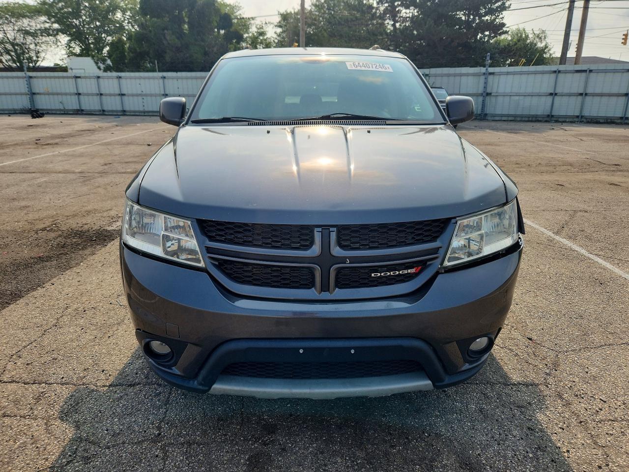 2016 Dodge Journey Crossroad - Image 5