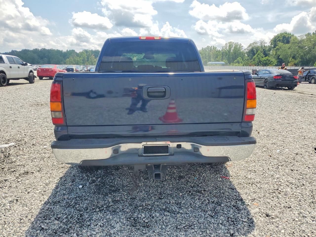 2006 GMC New Sierra C1500 - Фото 6