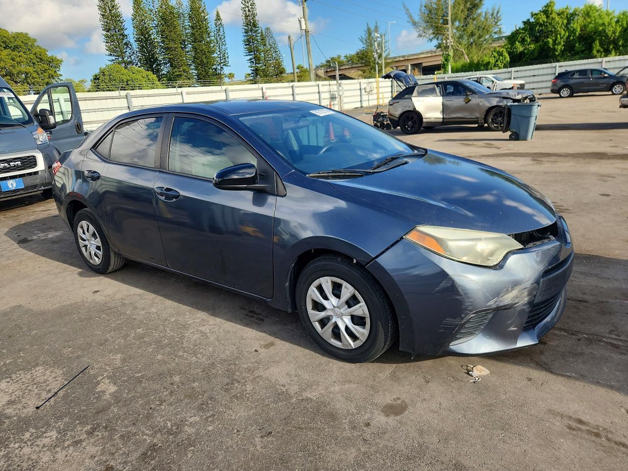 2014 Toyota Corolla Le Eco - Image 4