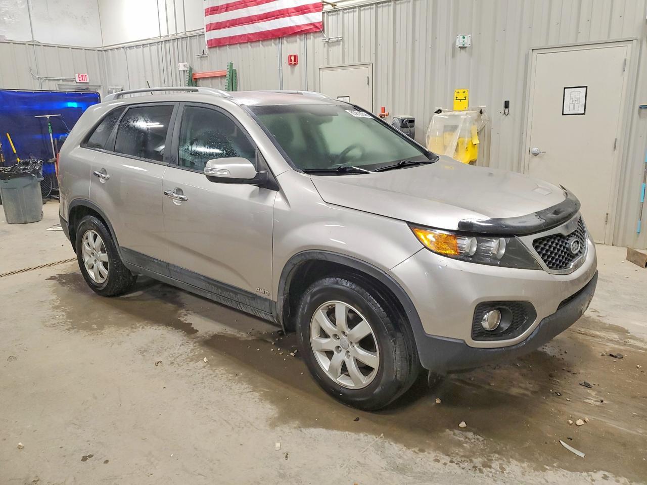 2013 Kia Sorento Lx - Фото 4